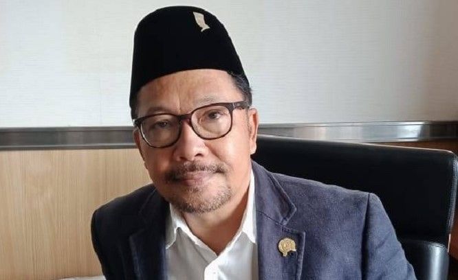 podiumnews.com-Menolak Vaksinasi 12-18 Tahun, Harus Dibuat Sanksi Tegas